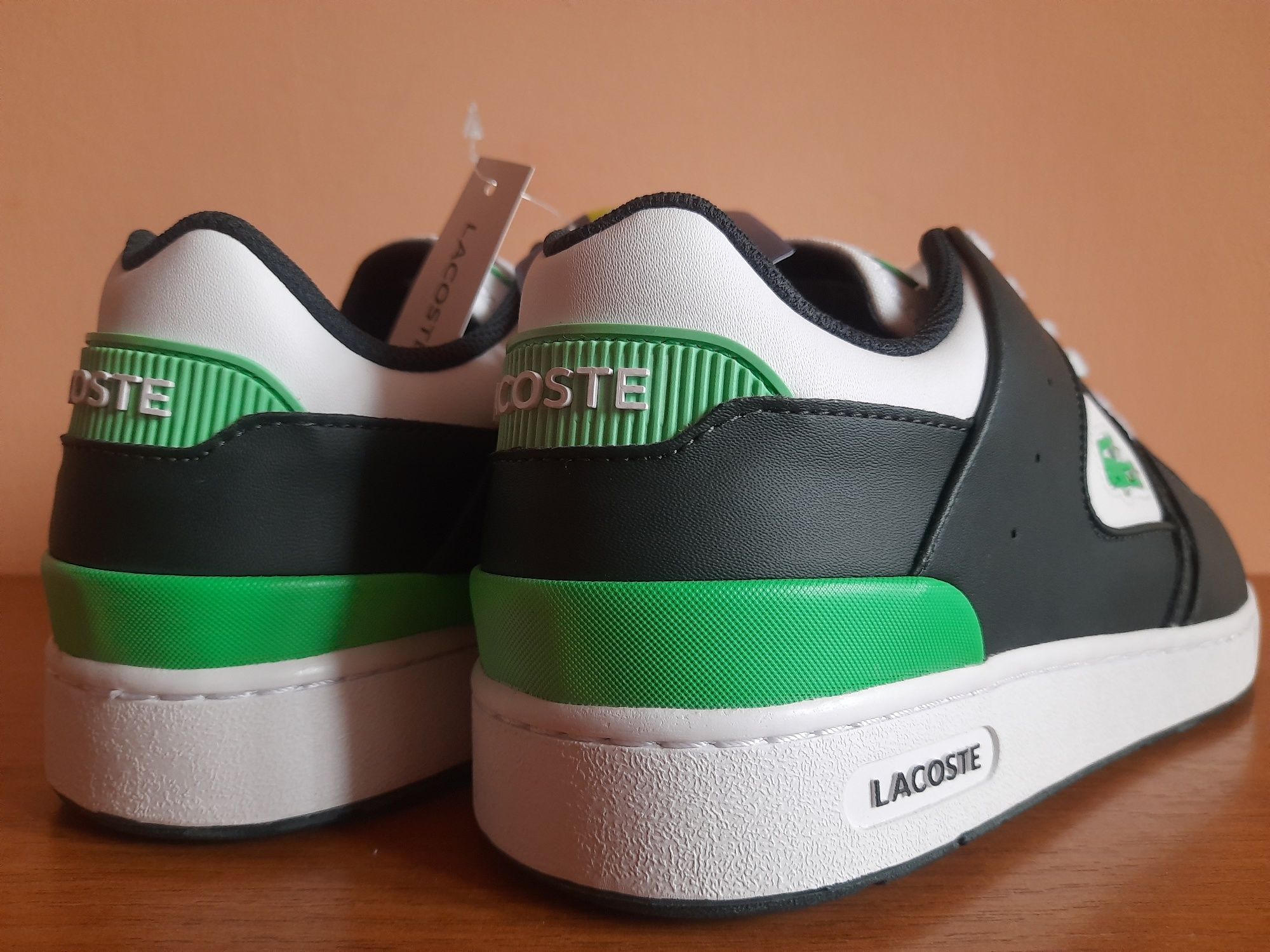 Кросівки LACOSTE Court  Cage 223 3 SMA Sneaker