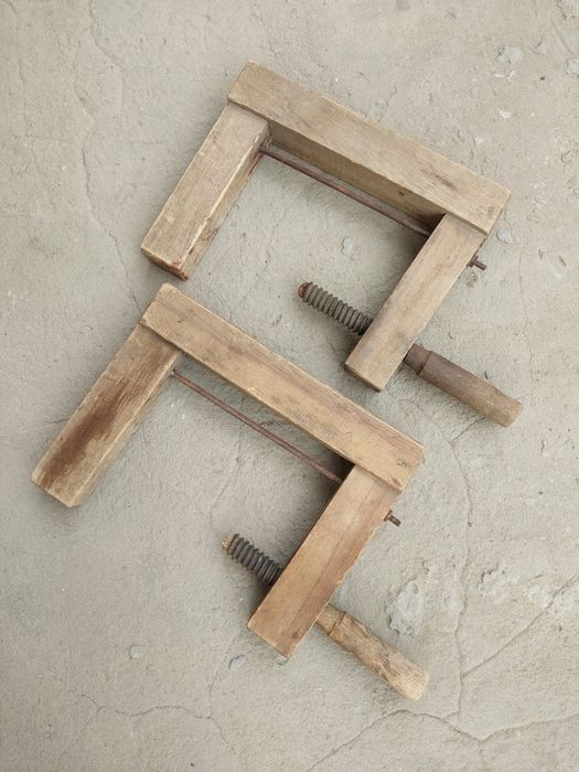 Струбцины деревянные из дуба времен СССР