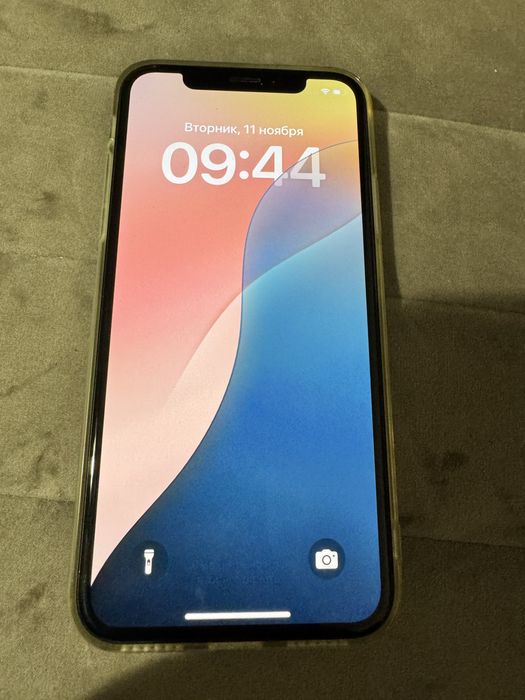 IPhone Xs 256ГБ 2020