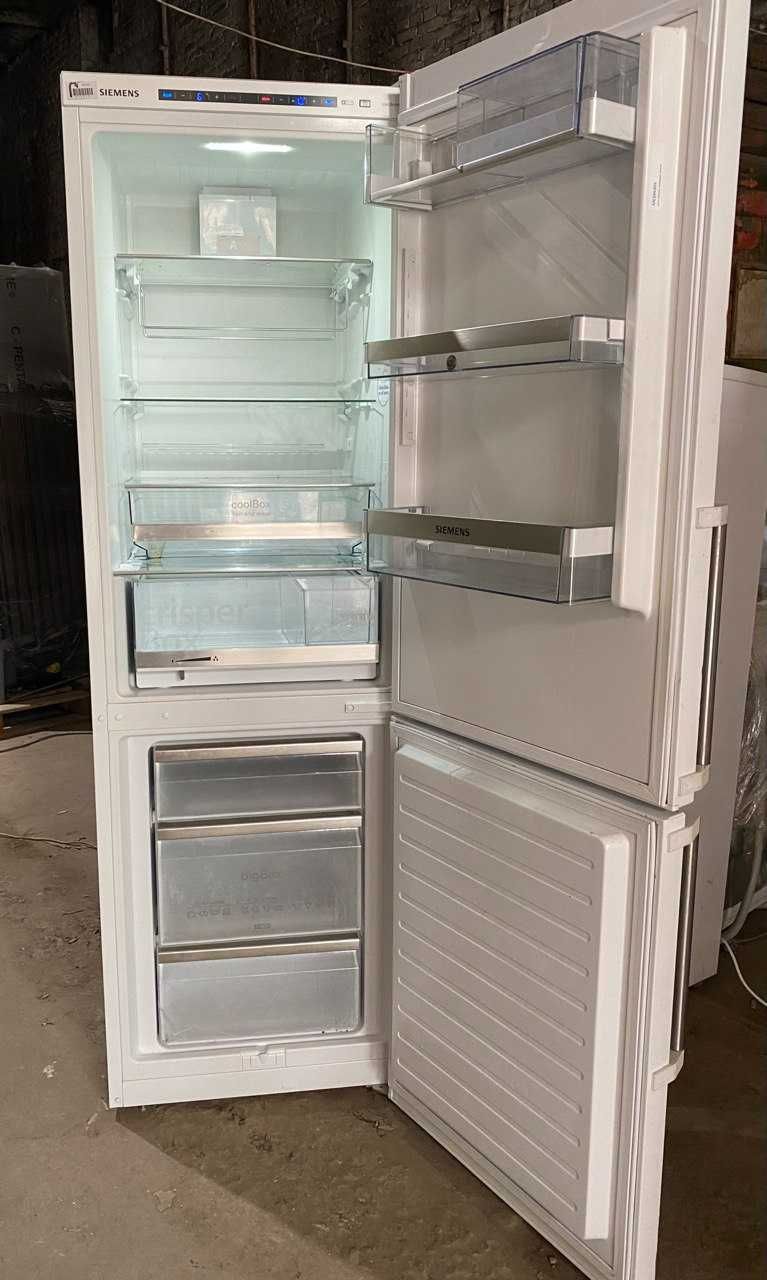 Холодильник з морозилкою Siemens KG36EAW30 ( 186 см) Німеччина
