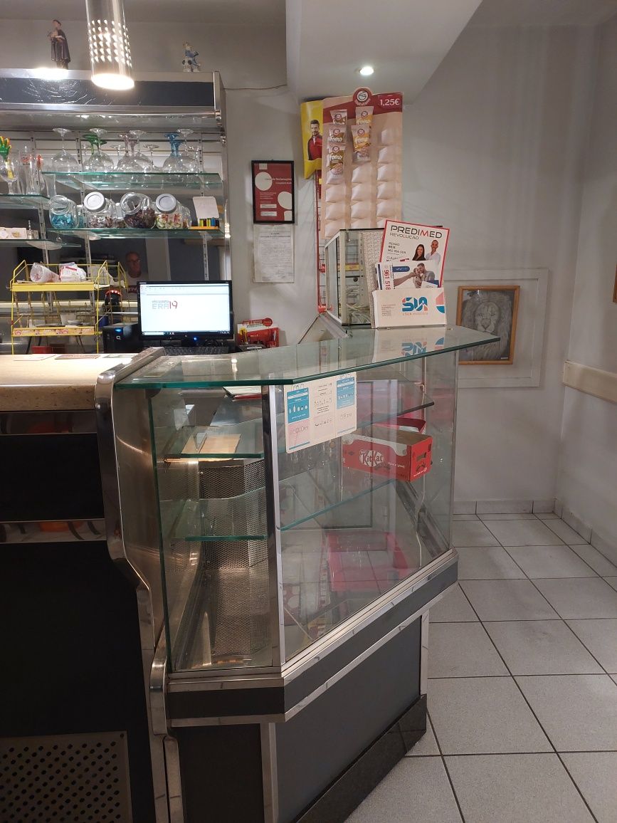 Venda balcão e vitrine