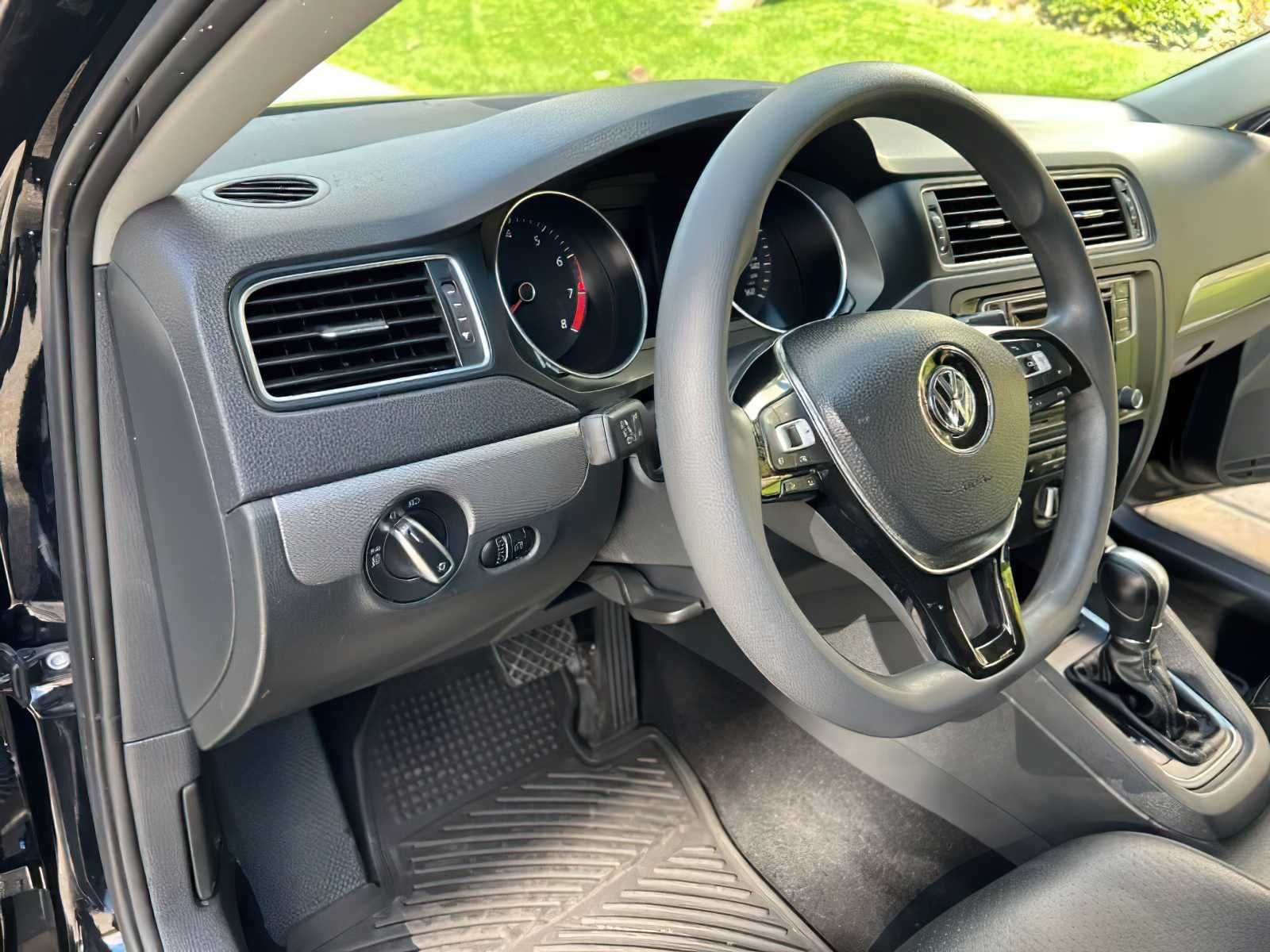 2018 Volkswagen Jetta