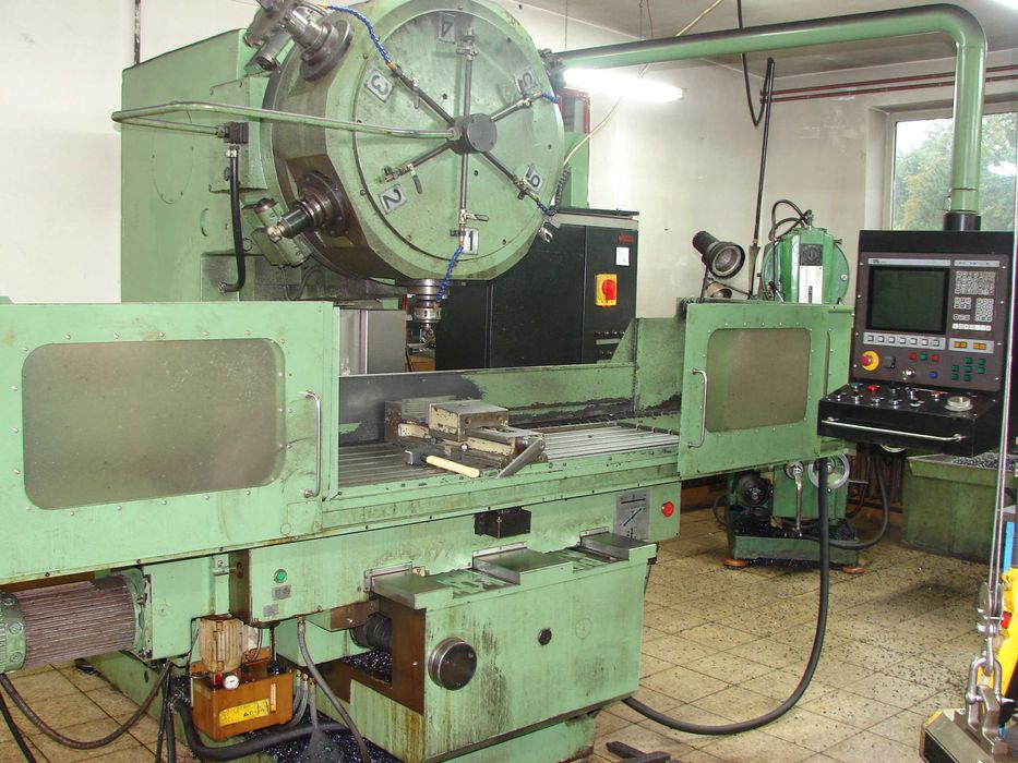 Frezarka CNC  FYJ 40RN sześciowrzecionowa