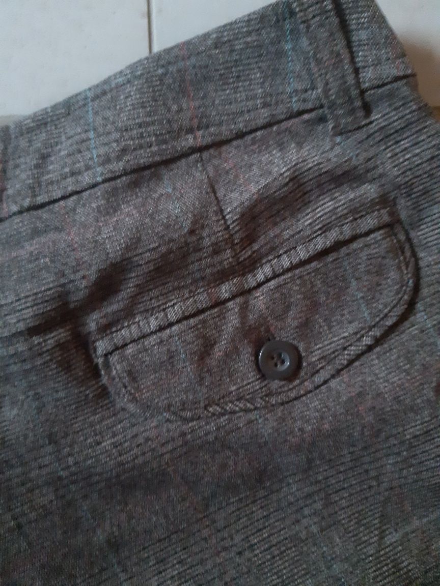 H & M stylowe spodnie czekolada krata elegant jak nowe r L/42