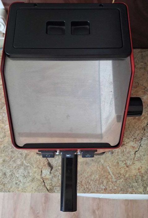 Ріжкова кавоварка еспресо Gaggia Classic Evo Red