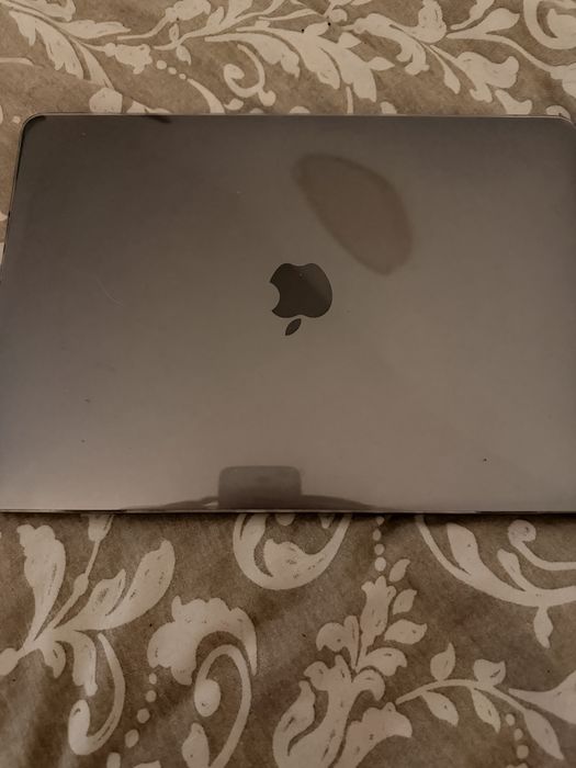 Apple MacBook Pro 2019 | 13.3" | Touch Bar