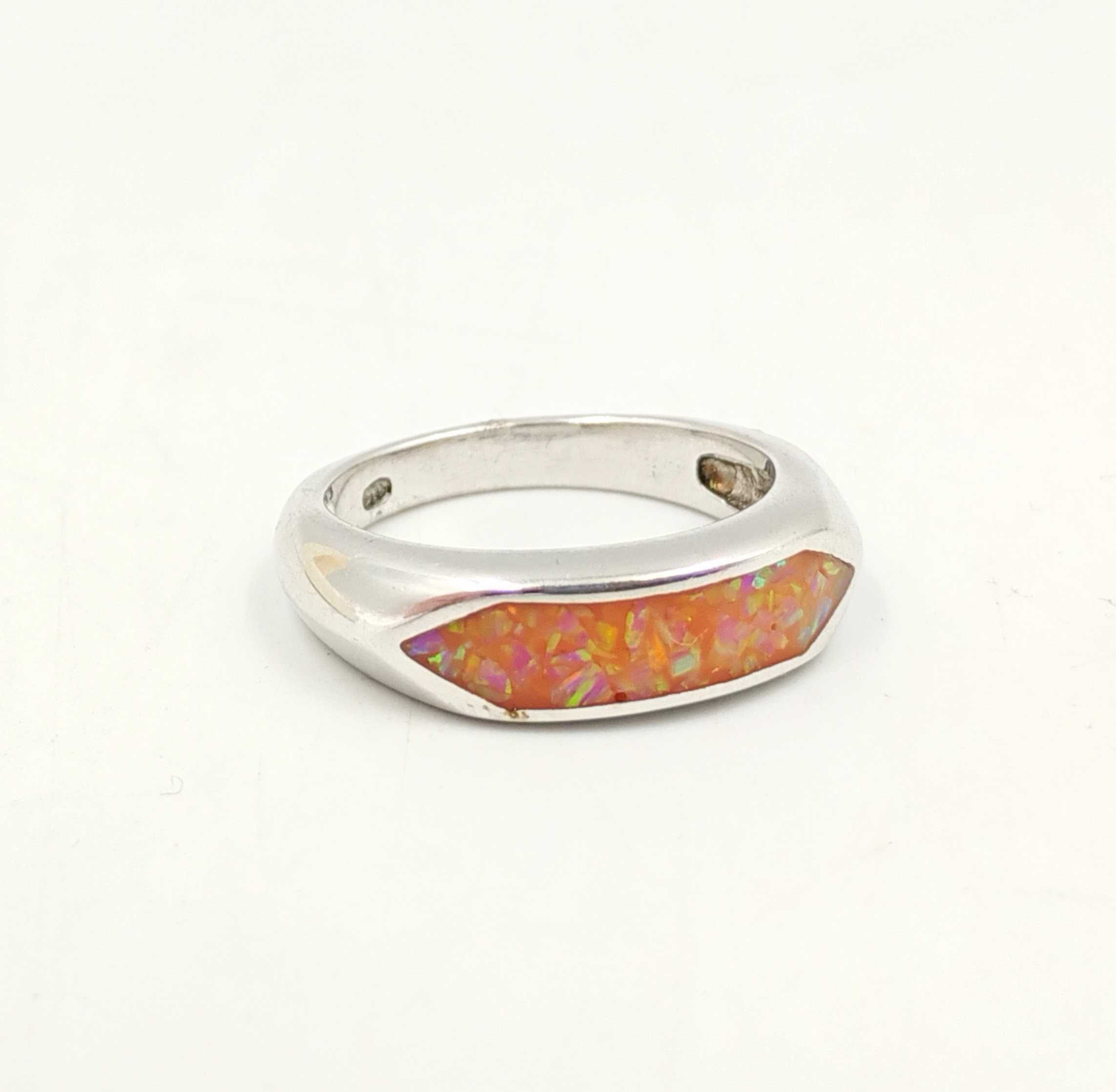 Pierścionek srebro 925 opal pomarańczowy srebrny rodowany design