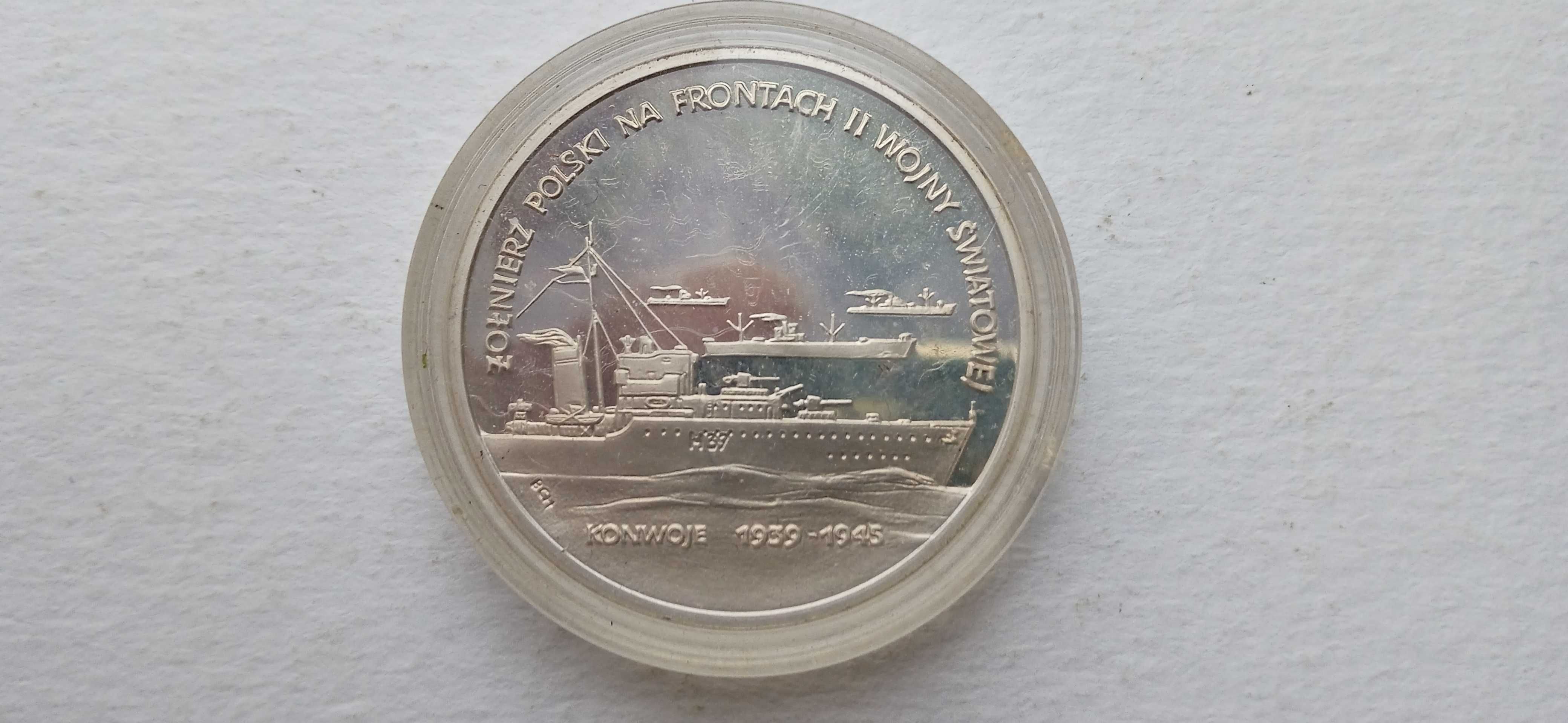 Srebrne 200 000 zł. lustrzanka z 1992 roku.