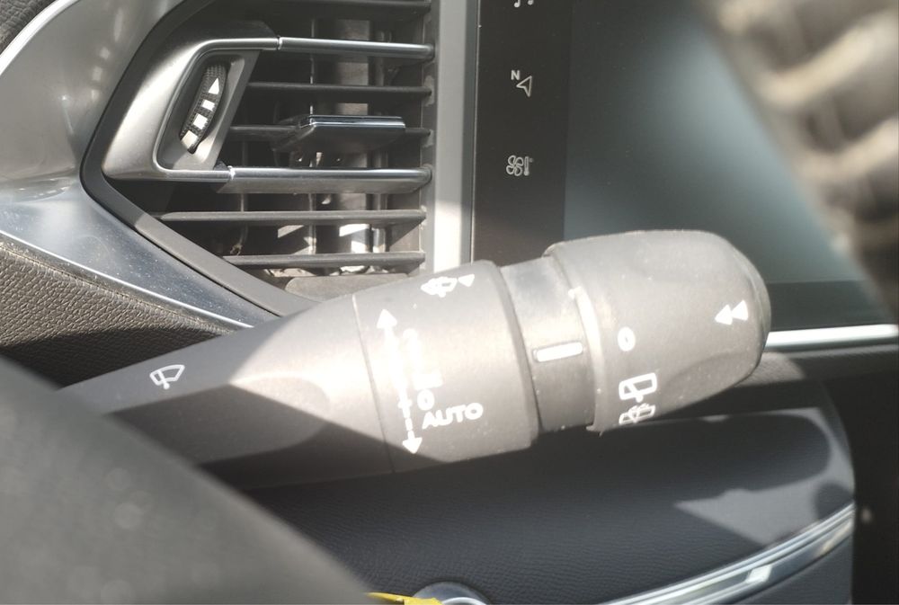 Peugeot 308 1.5 Blue-HDI Style