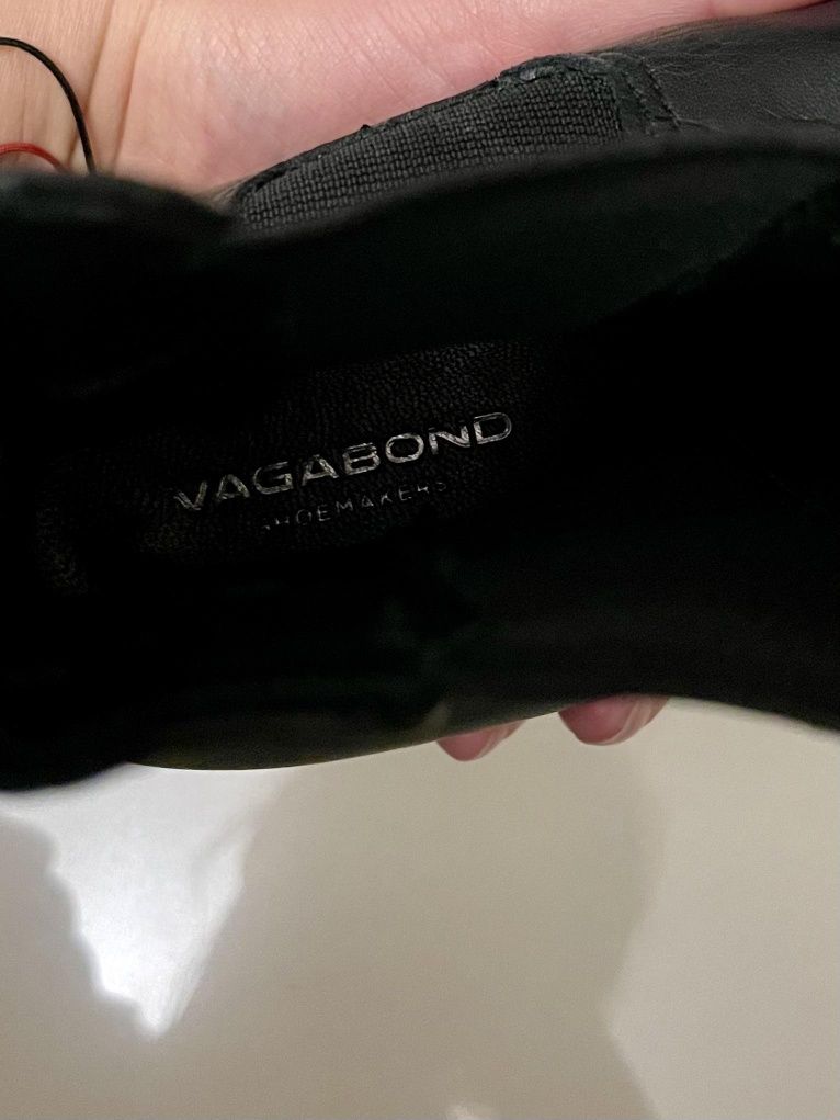 Vagabond Shoemakers damskie botki sztyblety skórzane 36
rozmiar 36