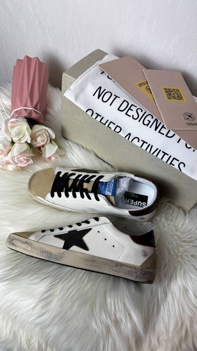 Нові кеди голден гусс