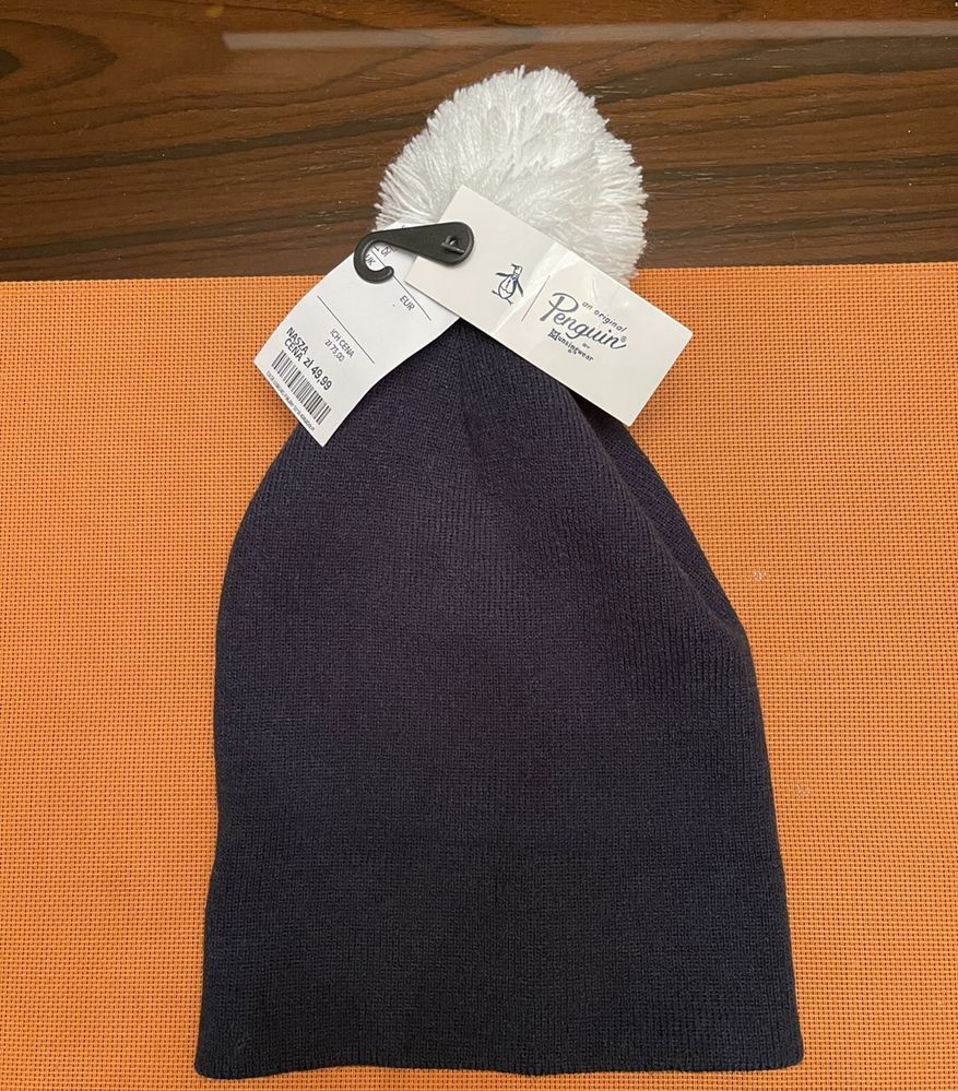 Шапка Pengvin бандана Canada Pooch LTD.