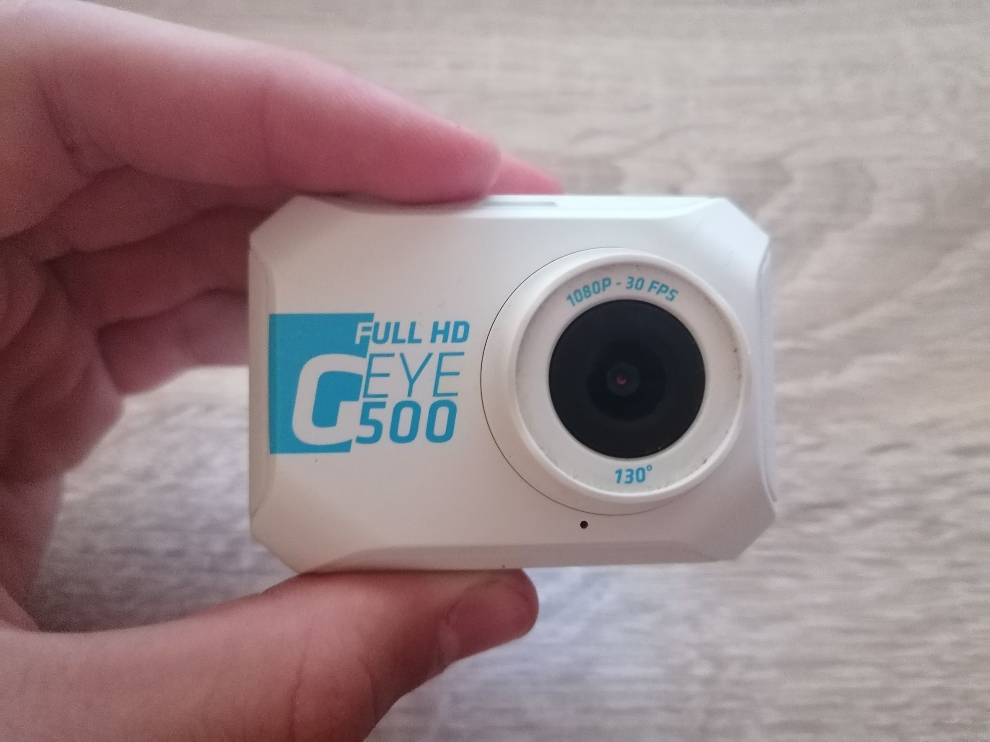 Vendo câmera G-EYE 500 full HD com capa de água.