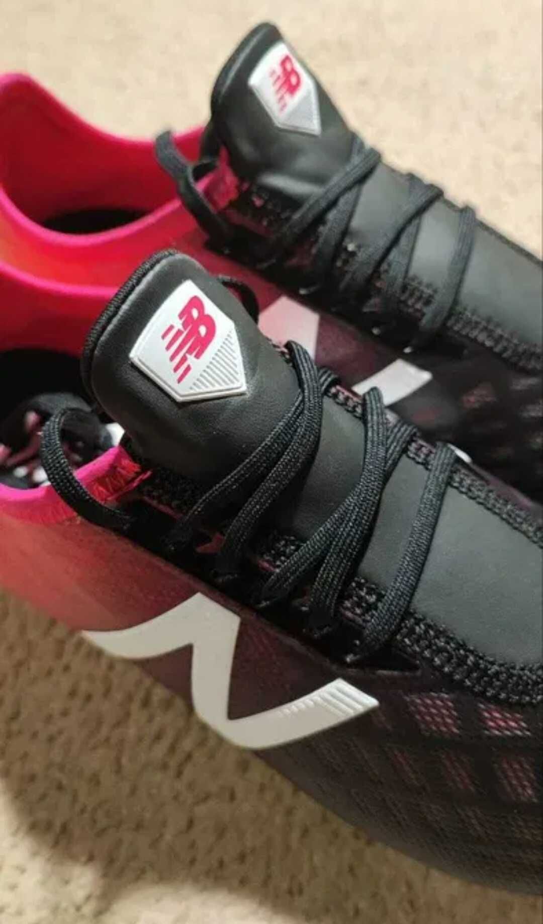 Бутсы New balance