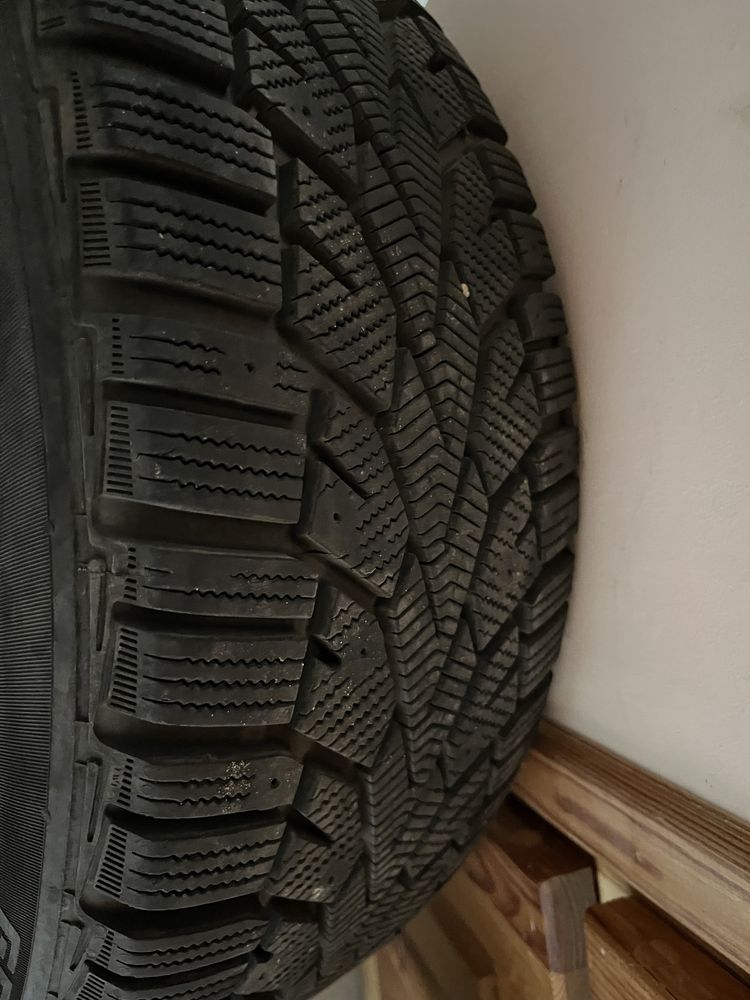 Koła felgi opony zimowe Audi A3 8V 225/45/17
