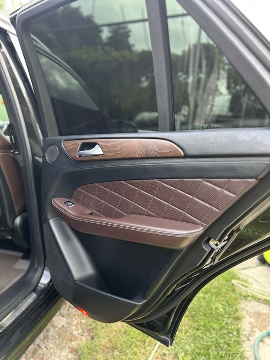 Mercedes ML350 W166