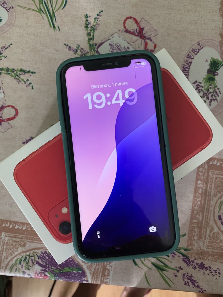 iPhone 11 на 128г