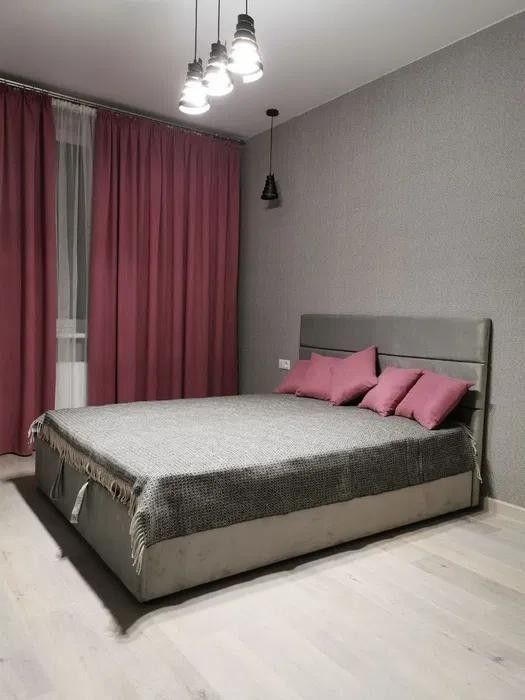 Срочно сдам квартиру в ЖК"Мандарин", ул.Канатная 122. Животных можно