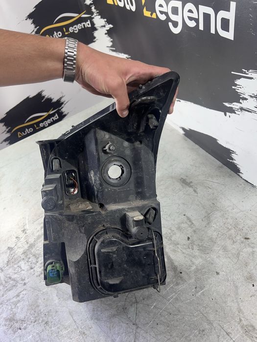 Фара від Ford Tranzit