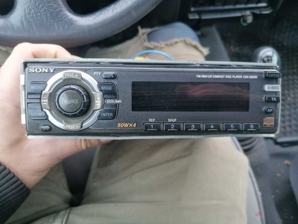 Radio sony 3900 r car