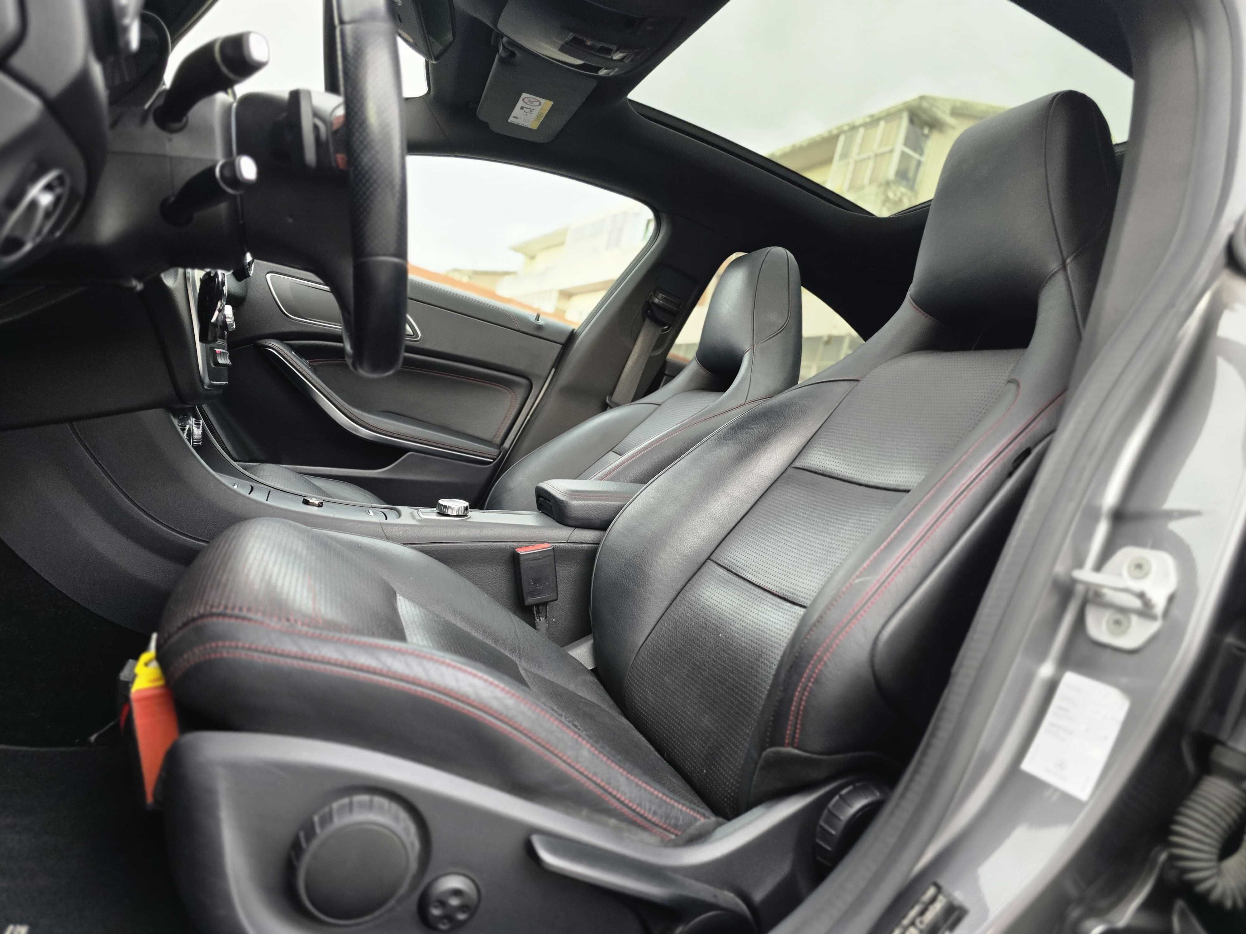 MERCEDES-BENZ CLA 200 AMG 136CV 7G-TRONIC "FULL EXTRAS"