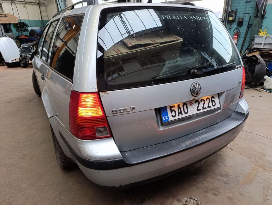 Golf 4 мотор 1.6 BCB капот бампер фари підрамник полуось супорта.