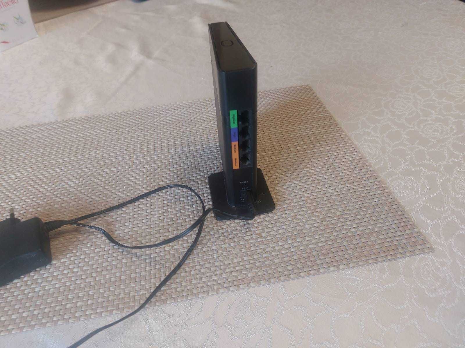 Двухдиапазонная мультимедийная Wi-Fi точка доступа D-Link DAP-1513 А1