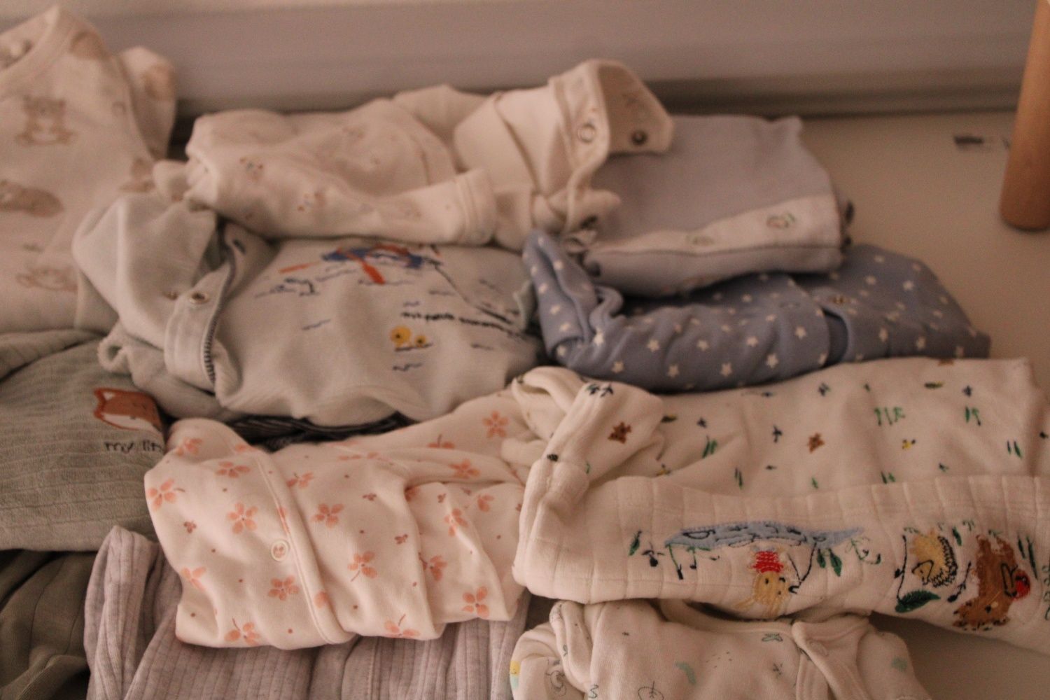 Roupa e acessórios menina dos 0 aos 2anos
