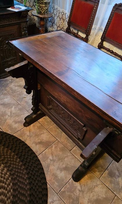 Meble antyczne biurko