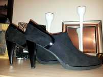 Nowe buty na obcasie marki STUART WEITZMAN r.40/41 okazja