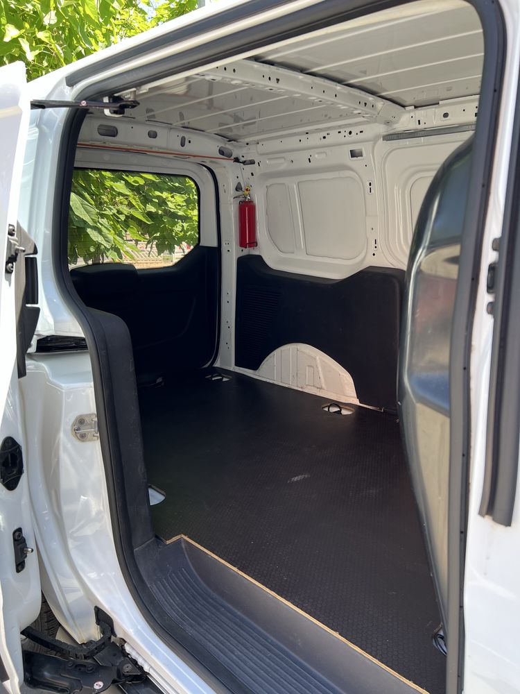 Ford transit conect  2015