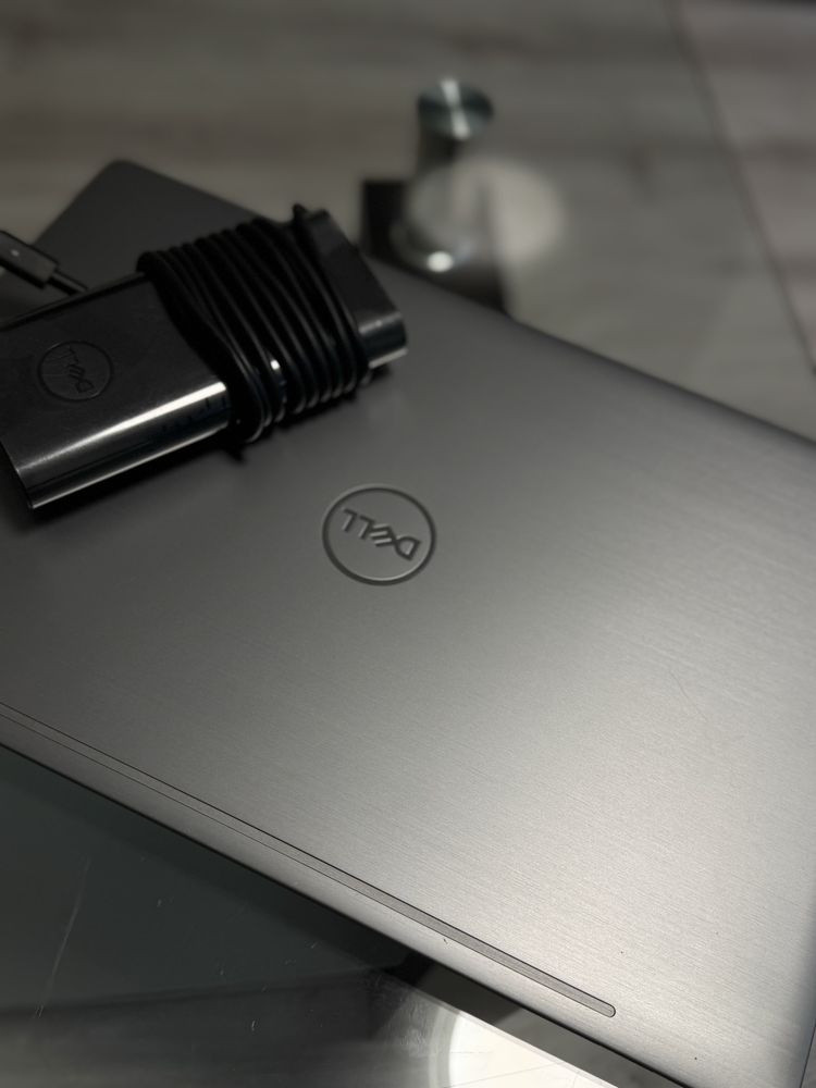 Dell latitude 5511