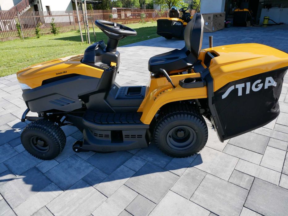 STIGA Traktorek Kosiarka NOWA Od Dystrybutora Kosz, Zaczep do przyczep