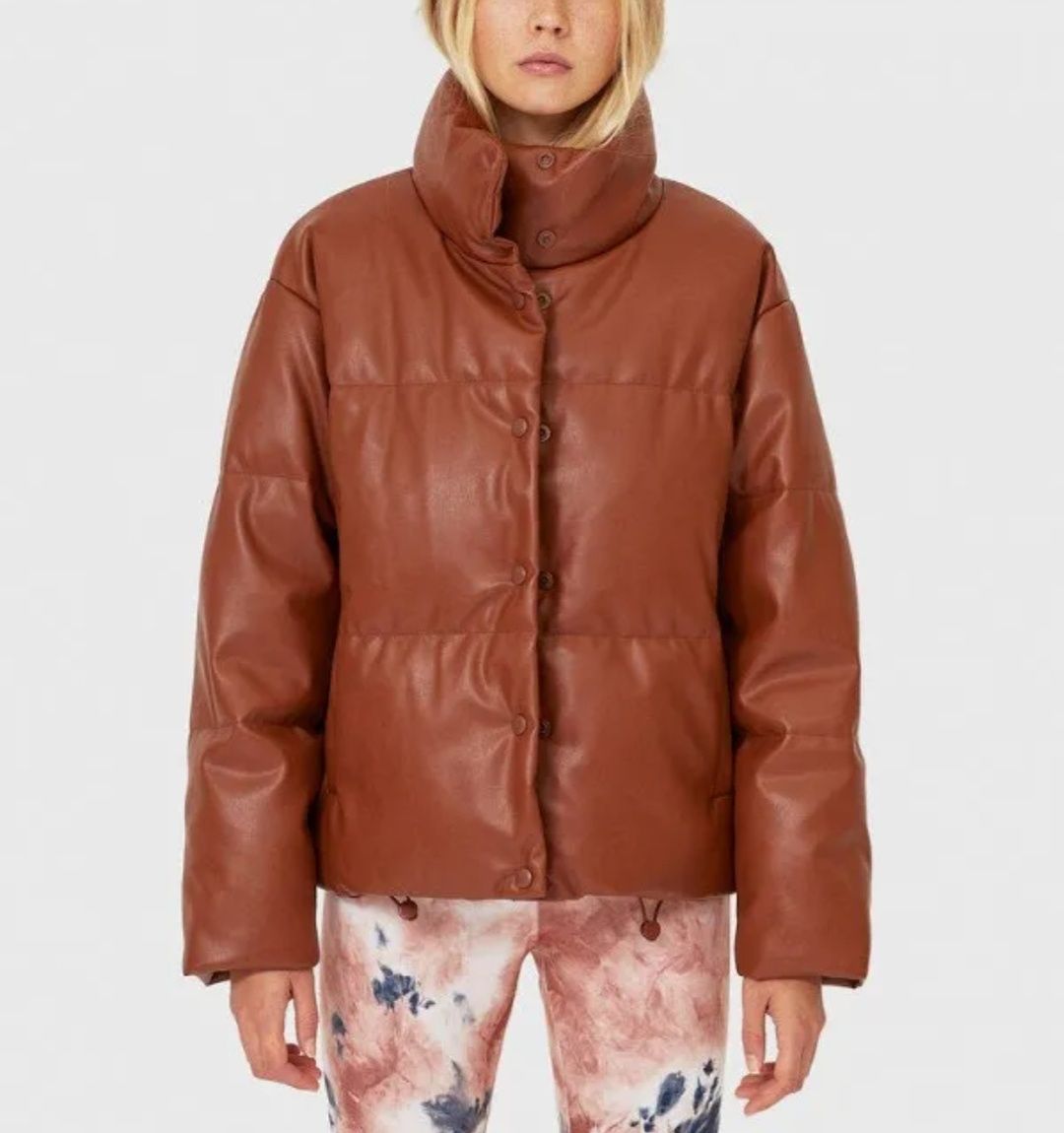 Куртка Stradivarius