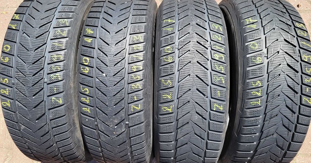 225/60r17 (Z359/23)009 4szt 5/5,5mm Wintrac Xtreme S VREDESTEIN