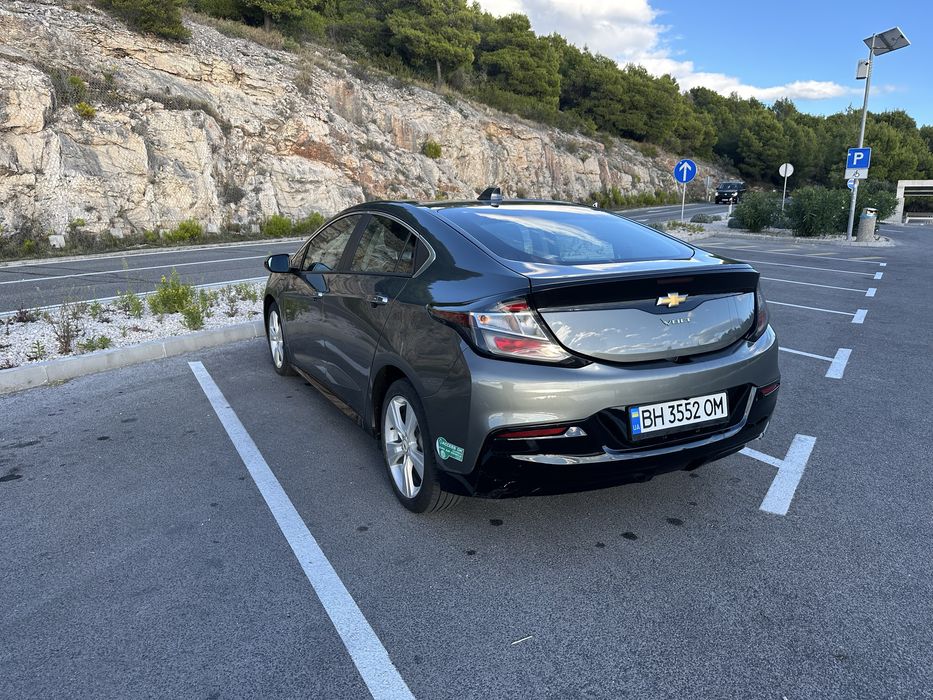Chevrolet Volt 2017 року