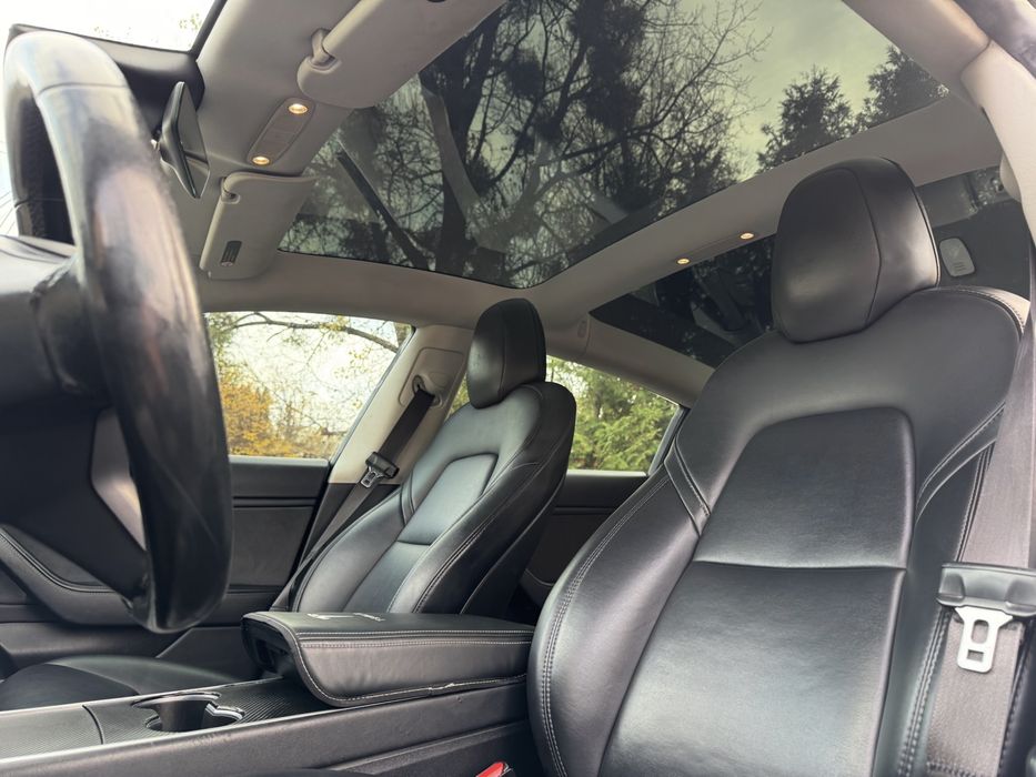 Tesla 3 Long Range | 440 км 75кВт | в ідеальному стані