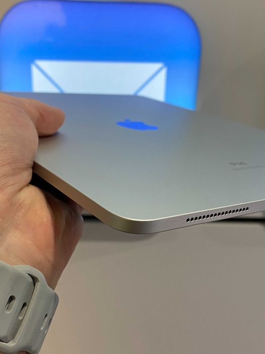 Apple iPad Pro 4 12.9 128GB Silver Батарея 100% Состояние как новый