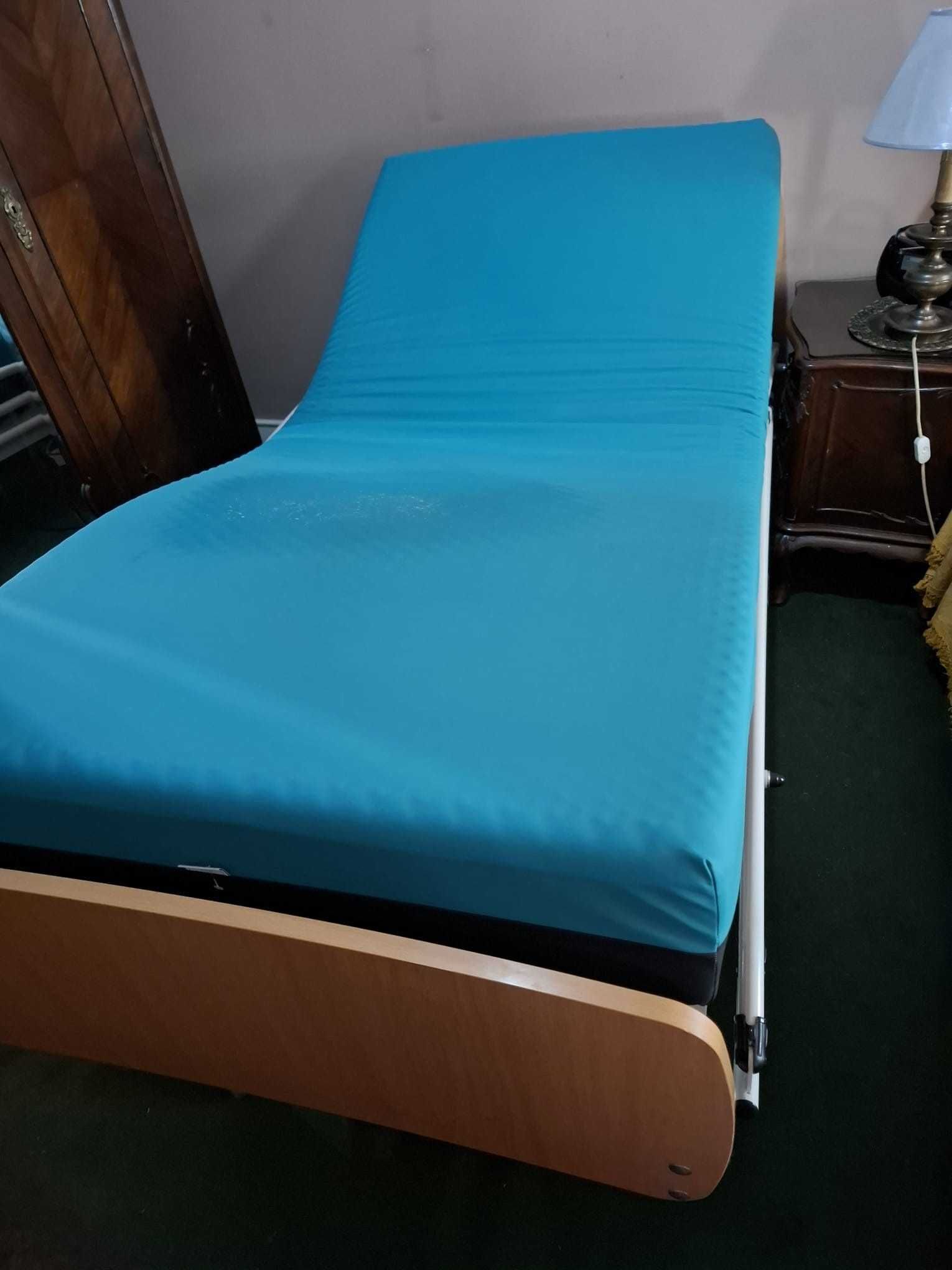 Cama eléctrica com colchão anti escaras