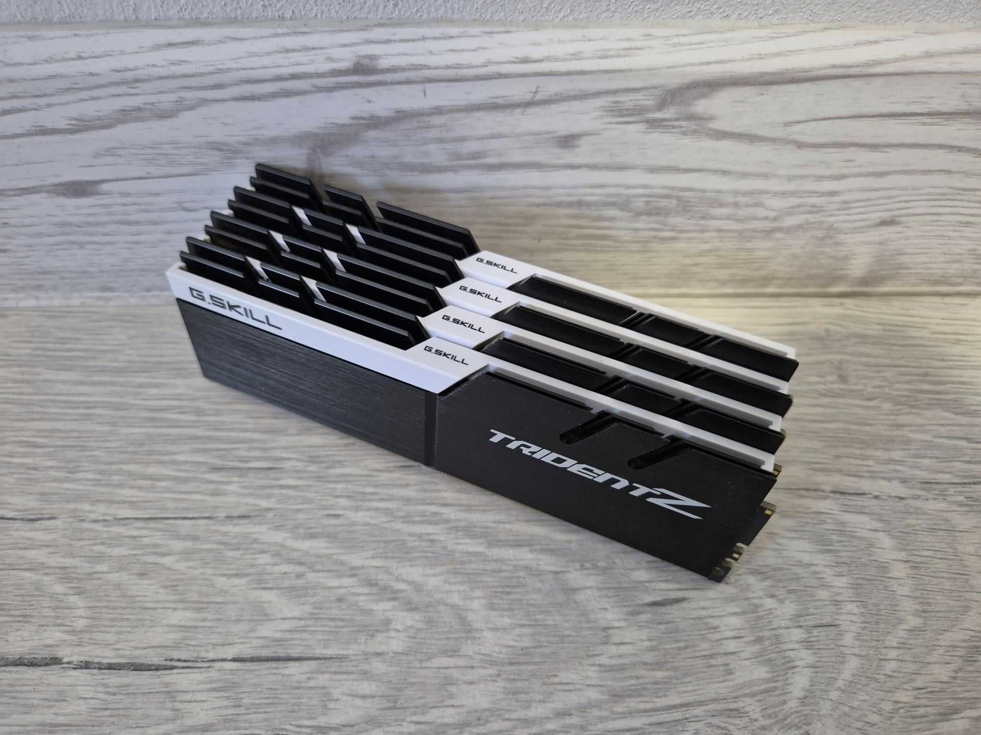 пам'ять DDR4 32GB Kit (2x16) 3200MHz G.Skill TridentZ. Trade-in