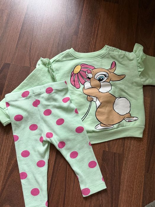 Костюм для дівчинки 74 розмір sinsay