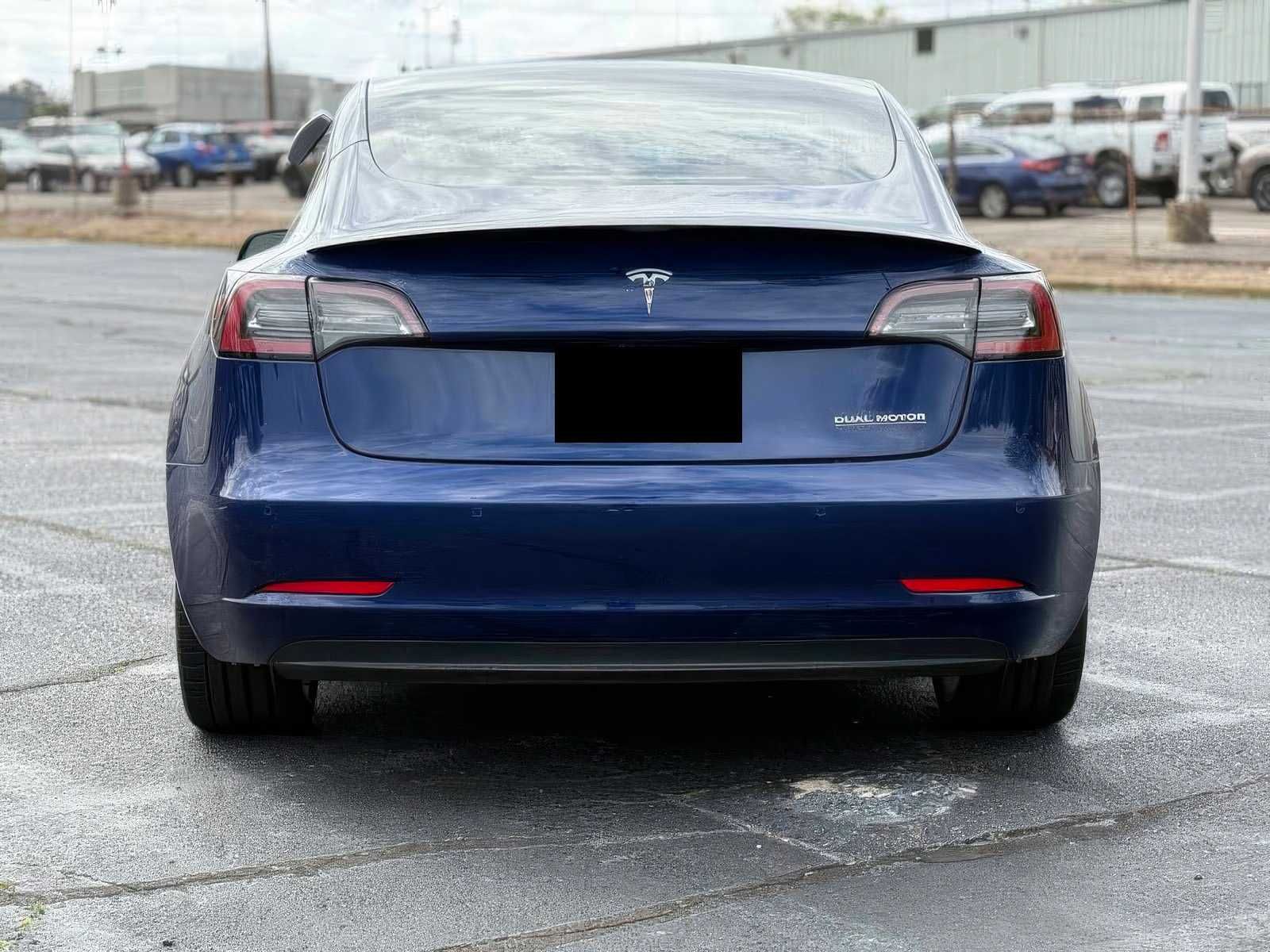 2019 Tesla Model 3 Performance