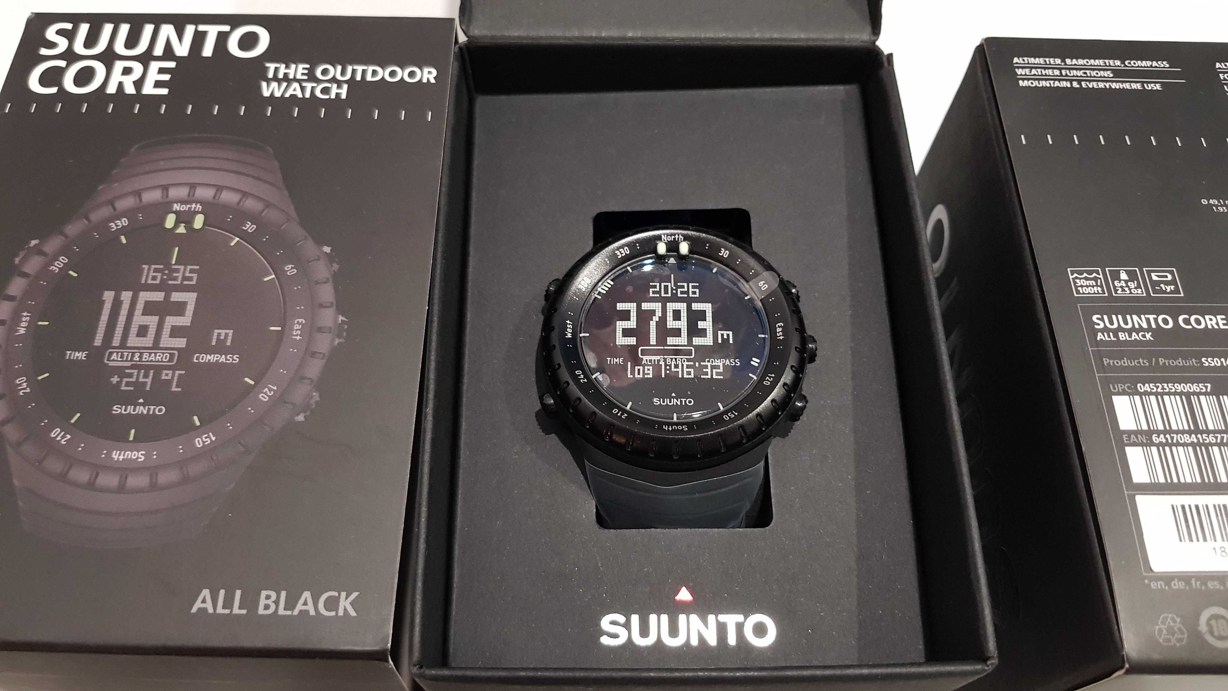 Спортивные часы Suunto Core All Black / Regular Black (новые)