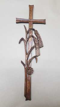 Drewniany krzyż, rzeźba Polska, płaskorzeźba, rękodzieło, handmade