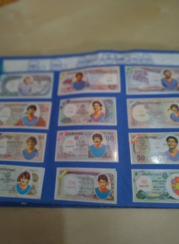 Cromos de Futebol - Gira a Nota