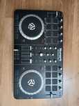 Numark mixtrack 2 kontroler DJ
