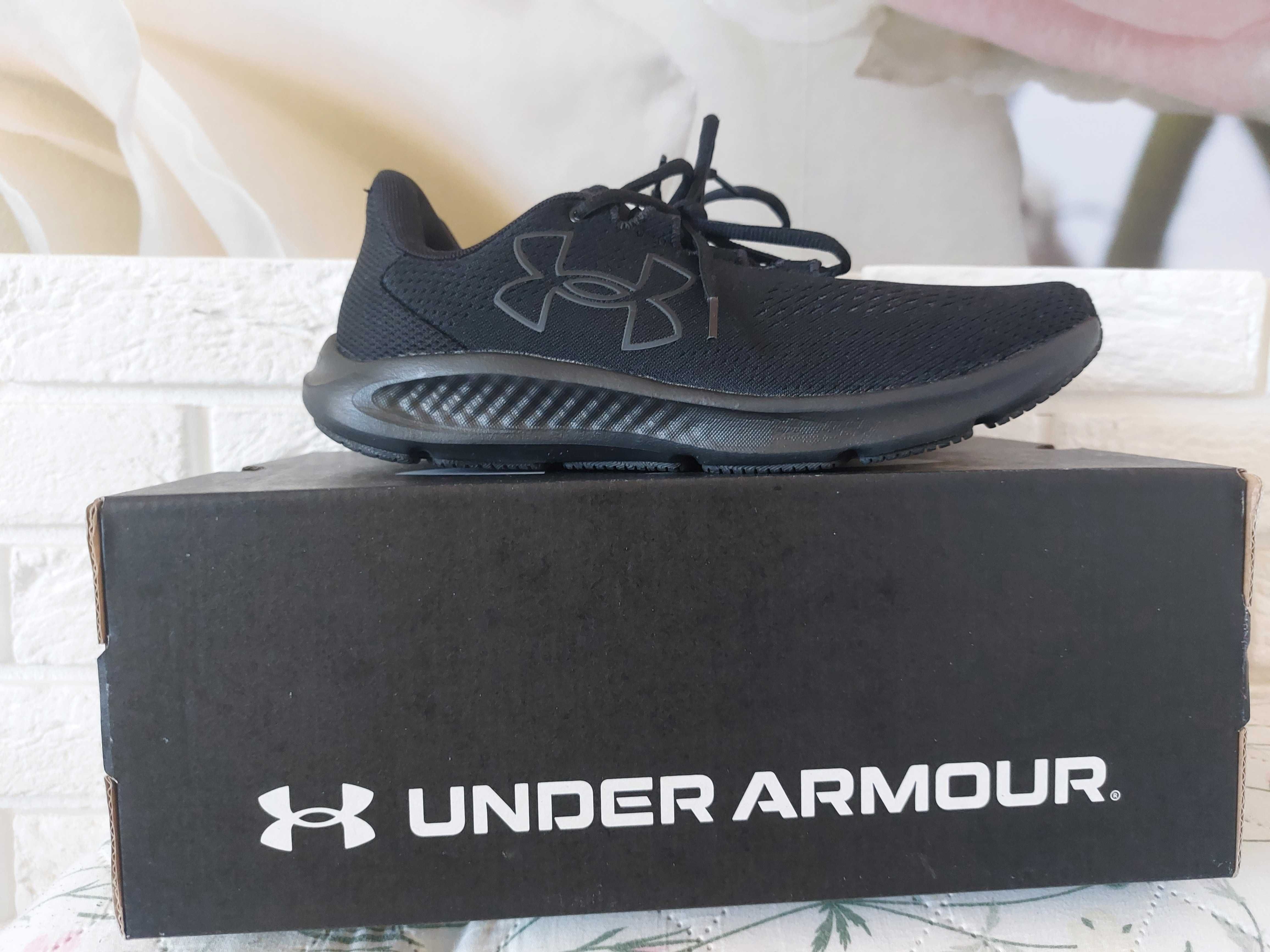 buty sportowe czarne under armour r.41