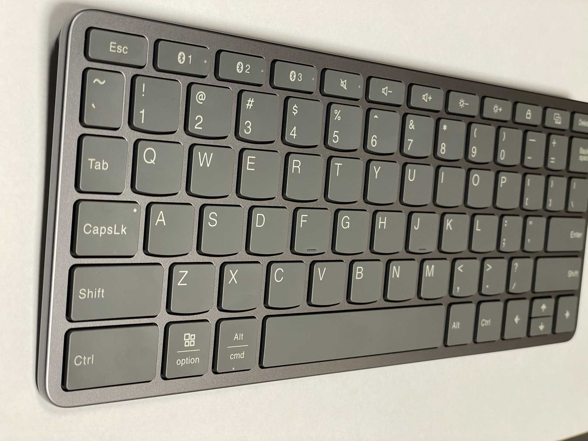 Jak nowa Klawiatura LENOVO Multi-Device Gwarancja