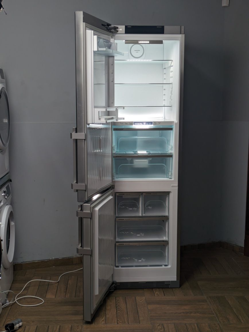 Холодильник Liebherr Cbnes 4898 Рік 2023 Льодогенератор Доводчик