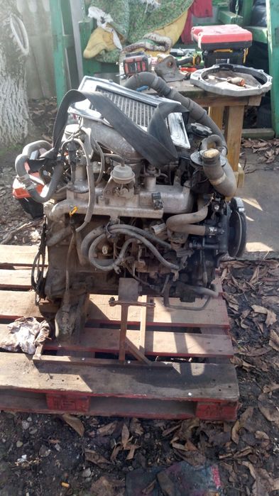 Мотор нісан навара 2.5